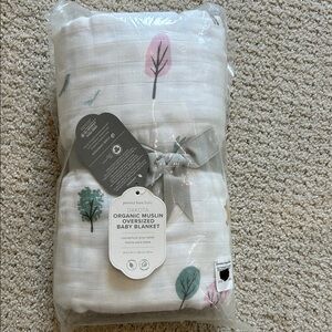 New!! Pottery Barn Organic Muslin Baby Blanket